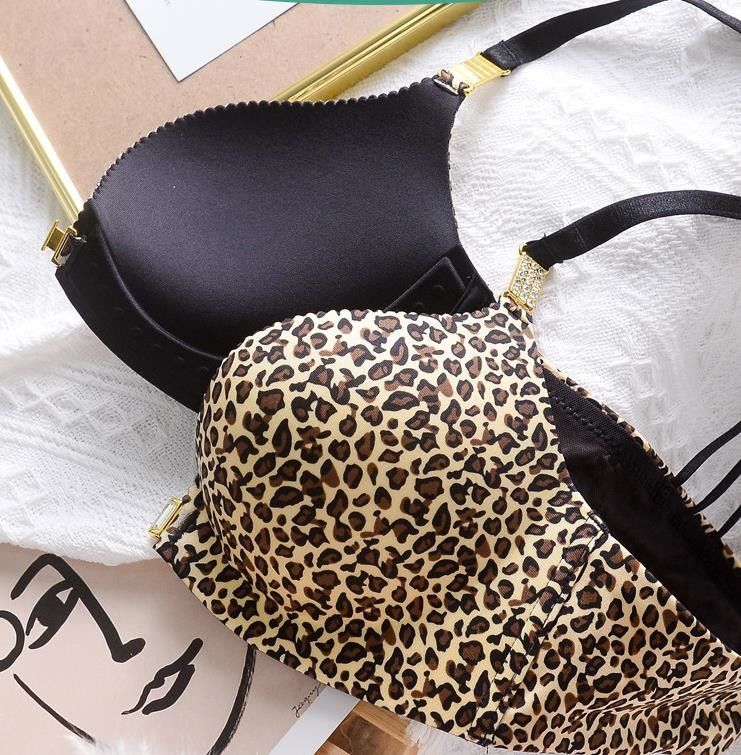 Inconsútil atractivo sólido del sujetador del leopardo de Front Closure Push Up Bra del cordón hecho punto